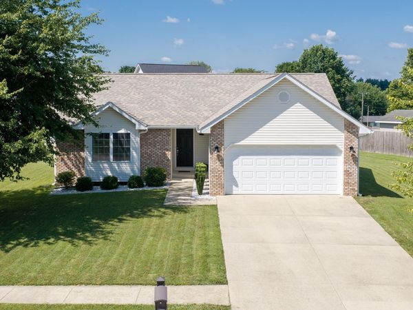 7126 W Prominence Pointe, Bloomington, IN 47404