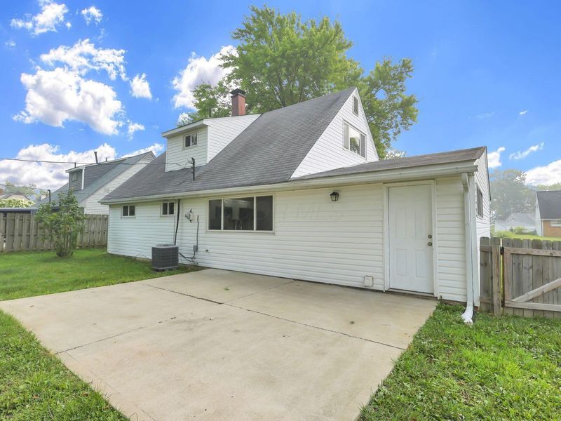 3985 Richard Avenue, Grove City, OH 43123 Photo 8