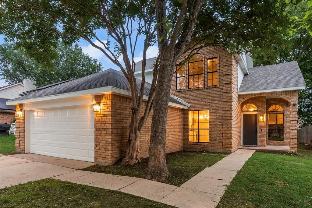 4672 Birchbend Lane, Fort Worth, TX 76137 Main Photo