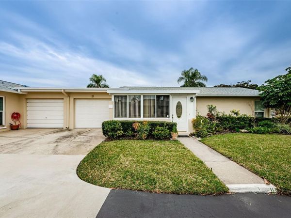 2739 SHERBROOKE LANE , Unit B, PALM HARBOR, FL 34684