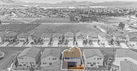 7754 Wandering Way, Reno, NV 89506 Photo