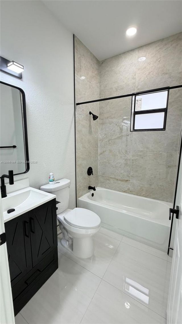 130 NW 28th Ter, Fort Lauderdale, FL 33311 Photo