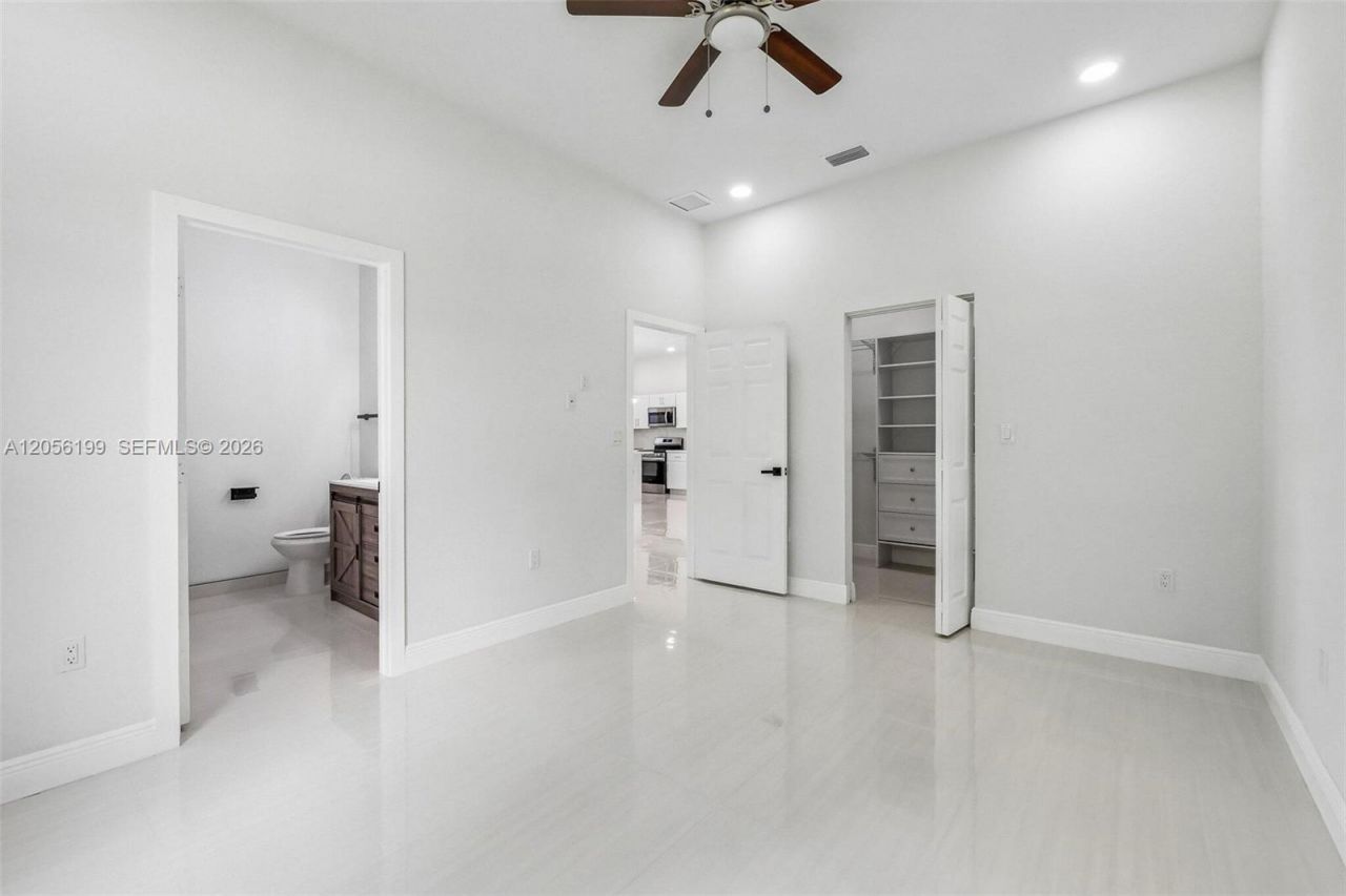 130 NW 28th Ter, Fort Lauderdale, FL 33311 Photo