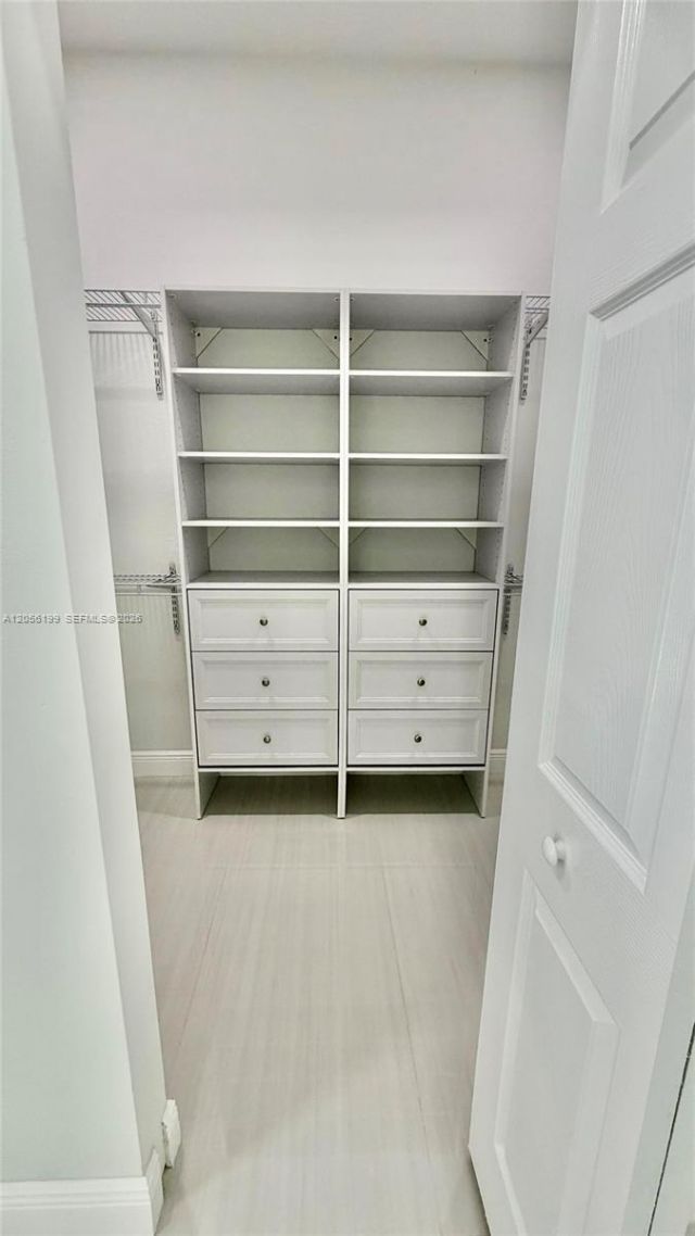 130 NW 28th Ter, Fort Lauderdale, FL 33311 Photo