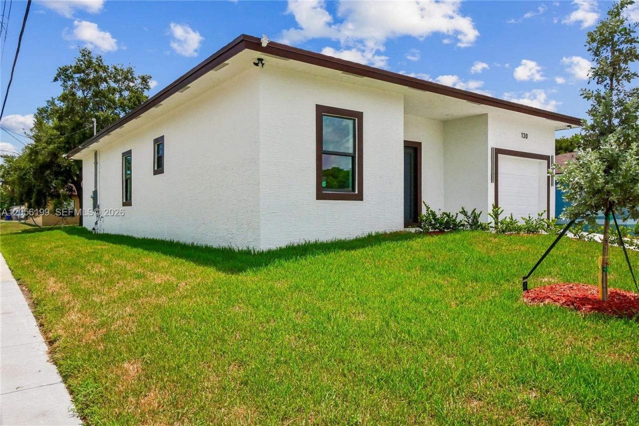 130 NW 28th Ter, Fort Lauderdale, FL 33311 Photo