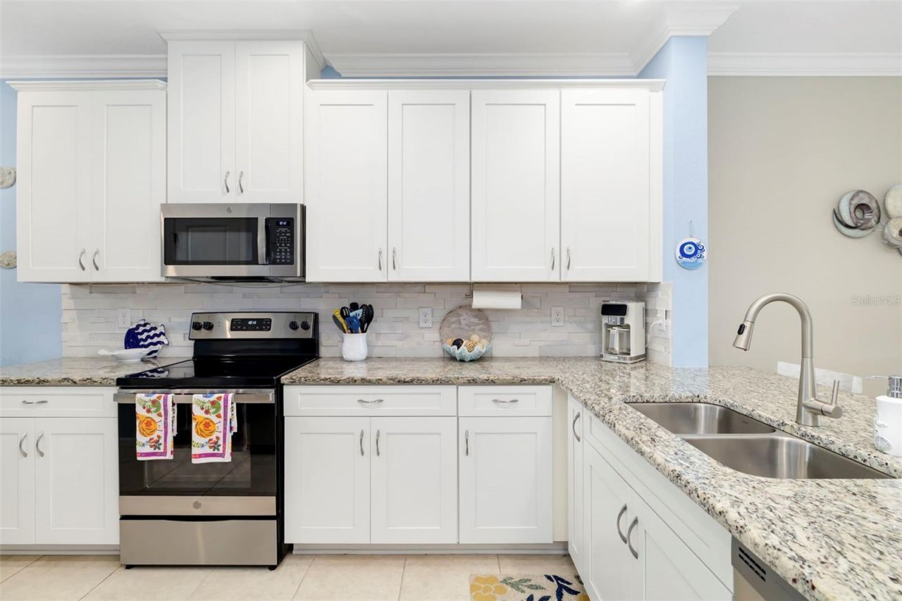 13828 Messina Loop, Unit 102, Bradenton, FL 34211 Photo