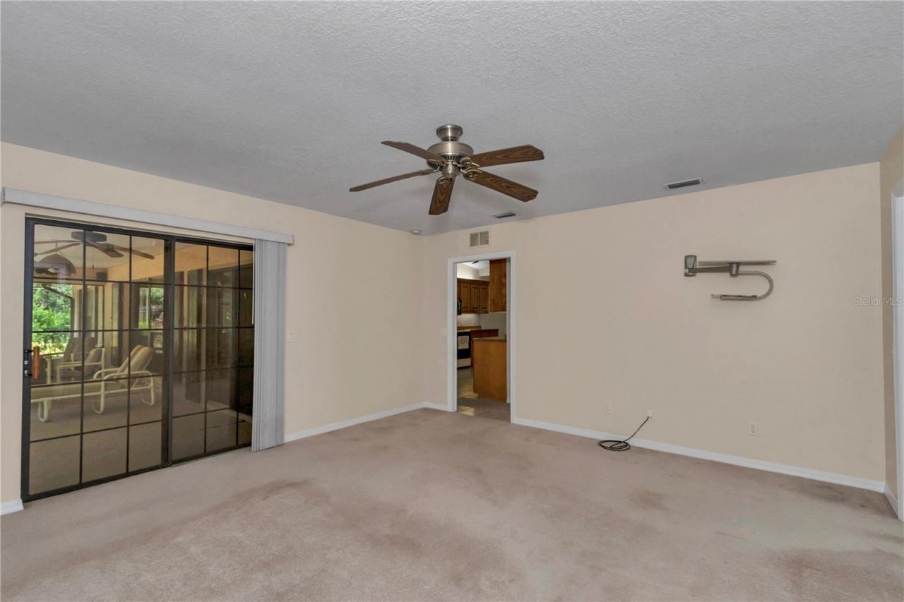 17690 SE 66 Place, Morriston, FL 32668 Photo