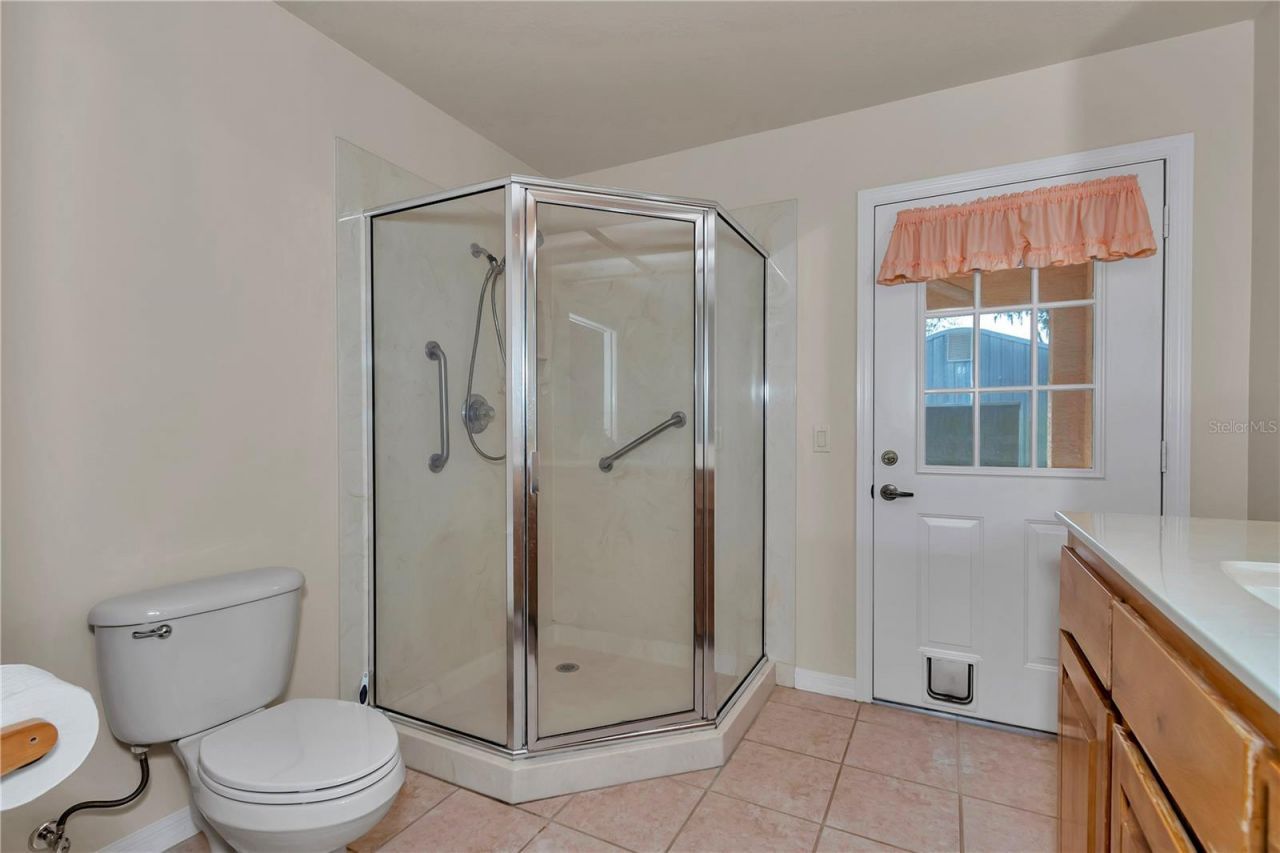 17690 SE 66 Place, Morriston, FL 32668 Photo
