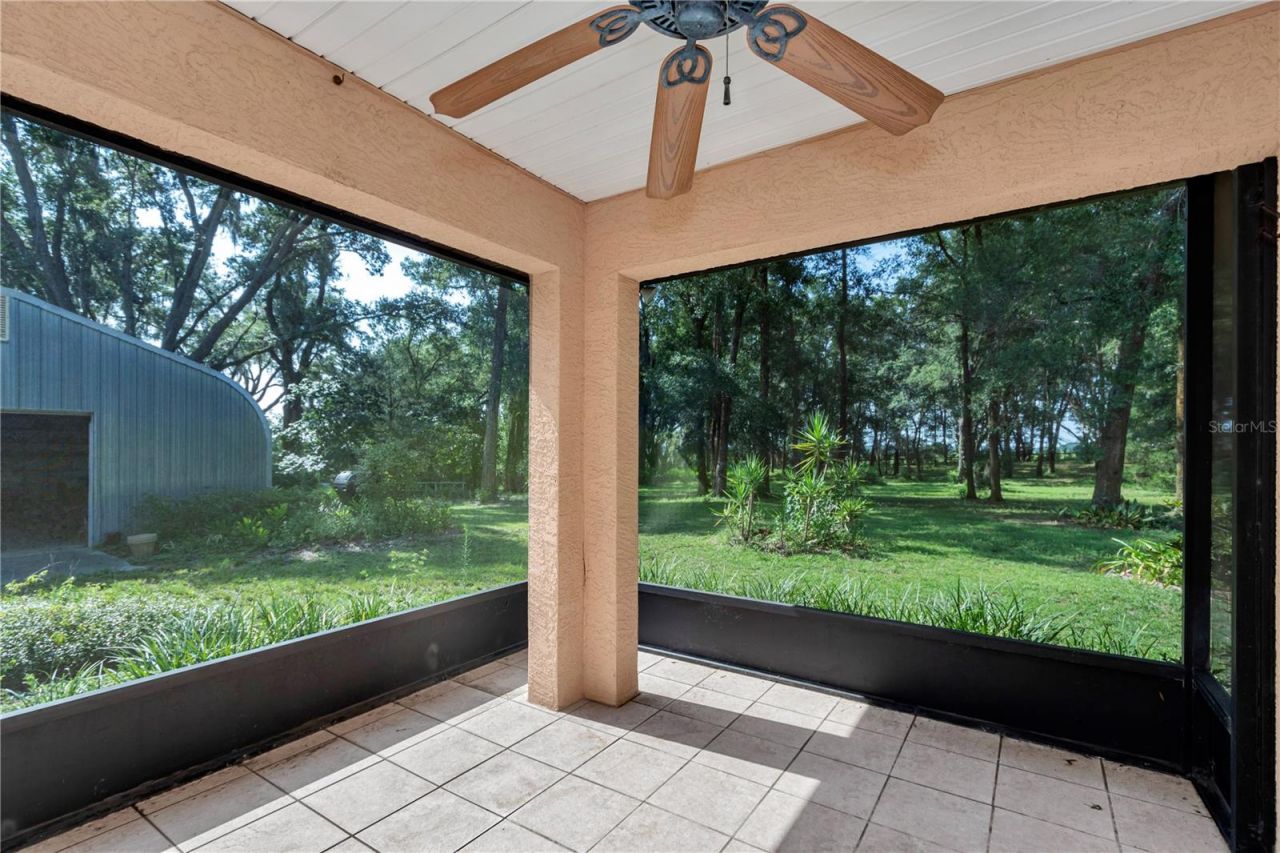 17690 SE 66 Place, Morriston, FL 32668 Photo