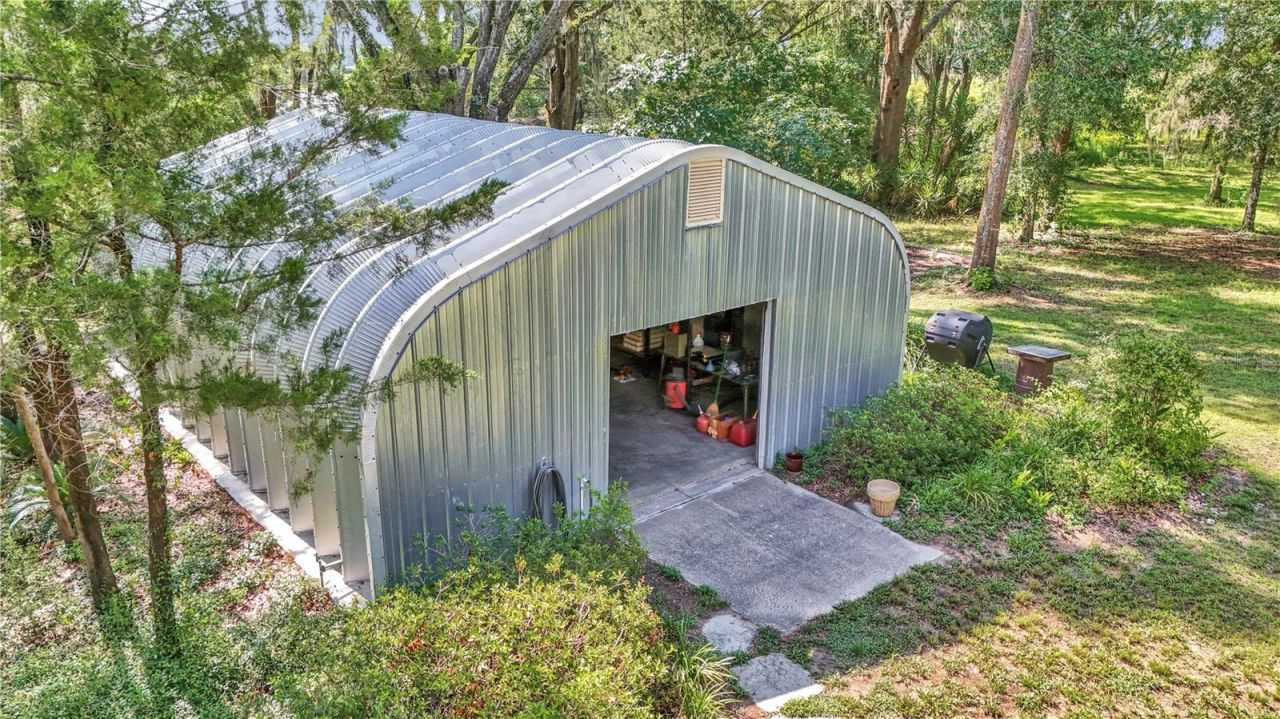 17690 SE 66 Place, Morriston, FL 32668 Photo