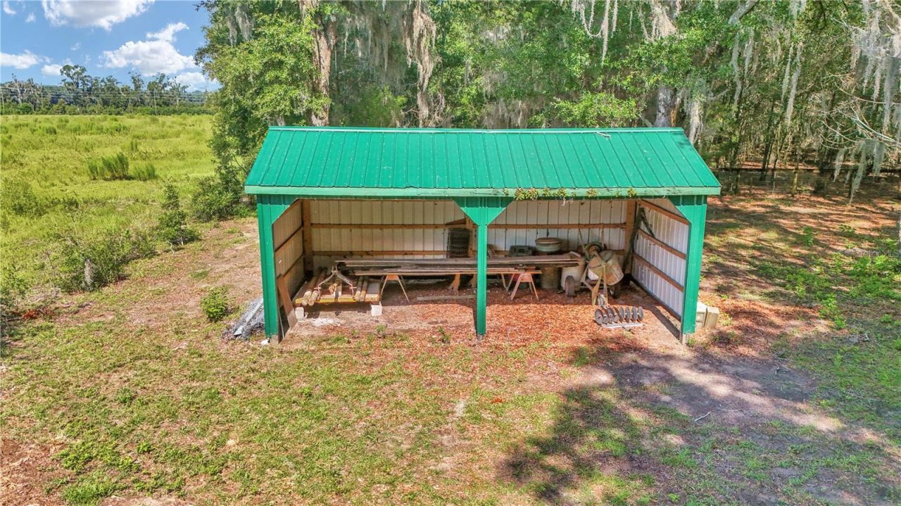 17690 SE 66 Place, Morriston, FL 32668 Photo