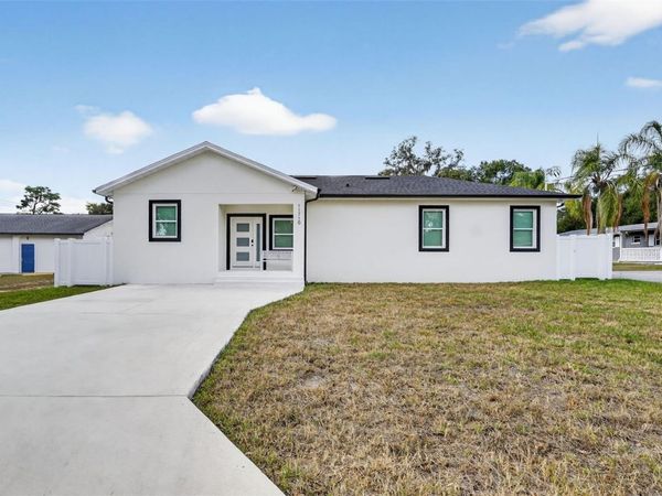 11710 BRADLEY ROAD, THONOTOSASSA, FL 33592