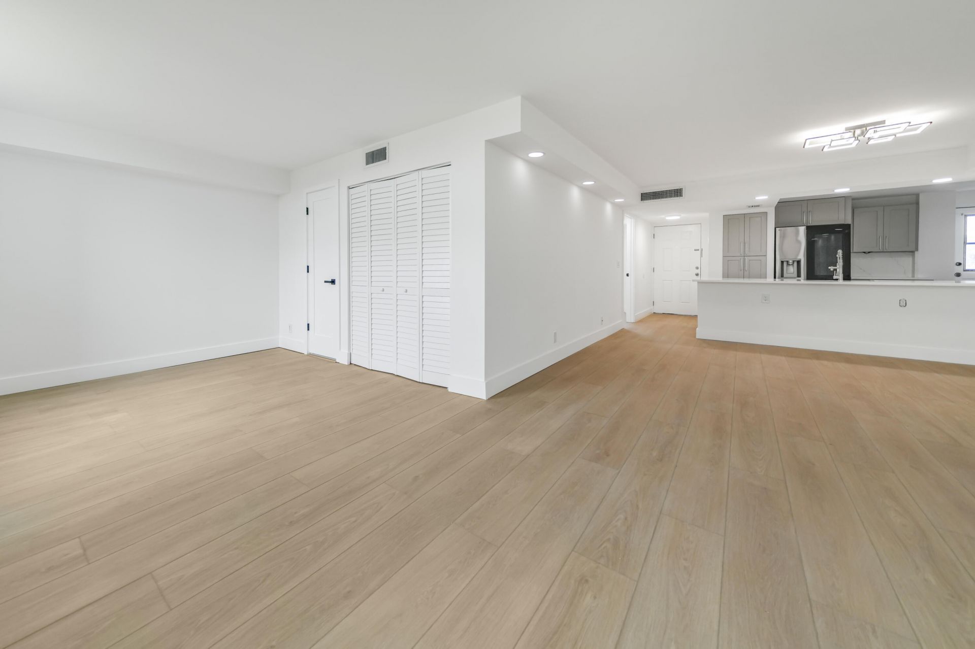 5301 NW 2nd Avenue, Boca Raton, FL 33487 Photo
