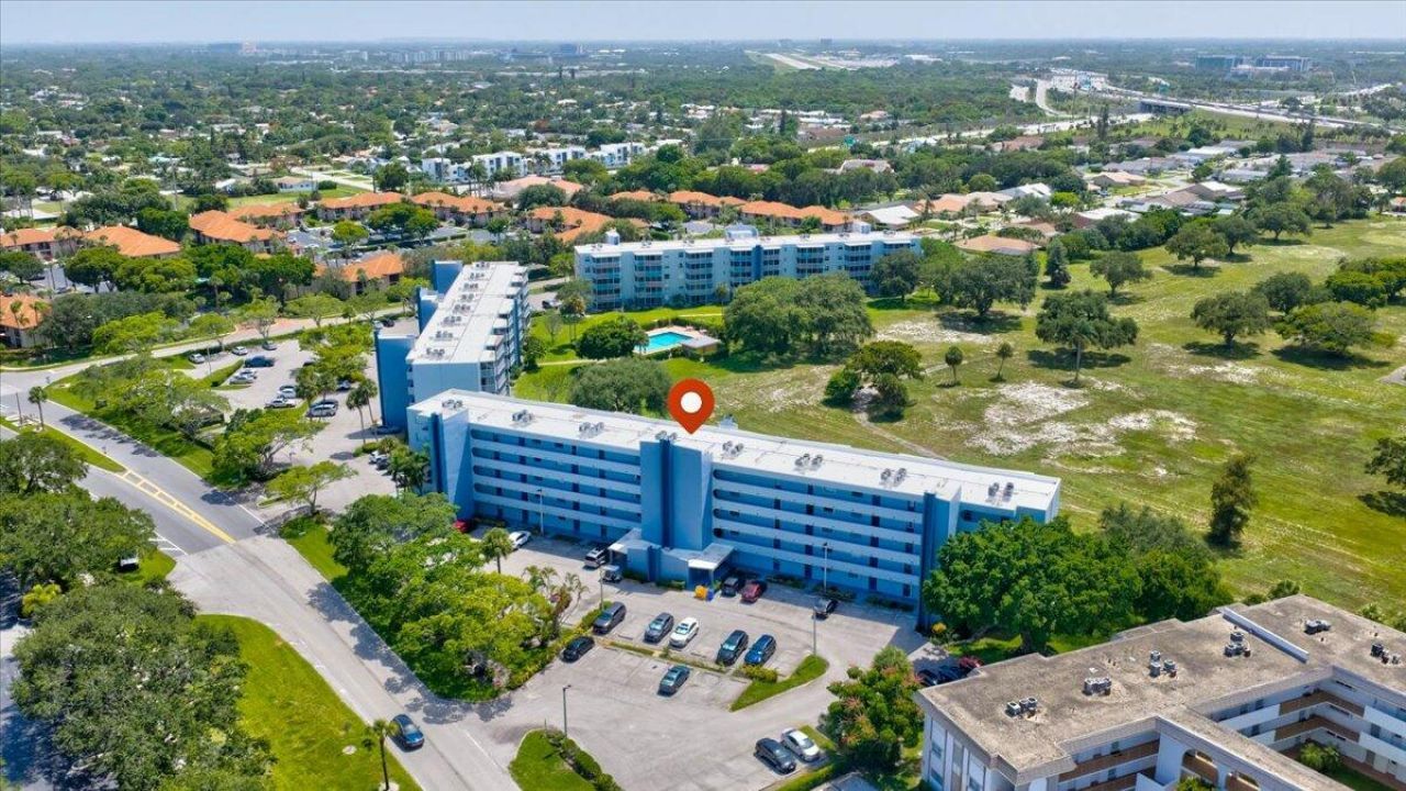 5301 NW 2nd Avenue, Boca Raton, FL 33487 Photo