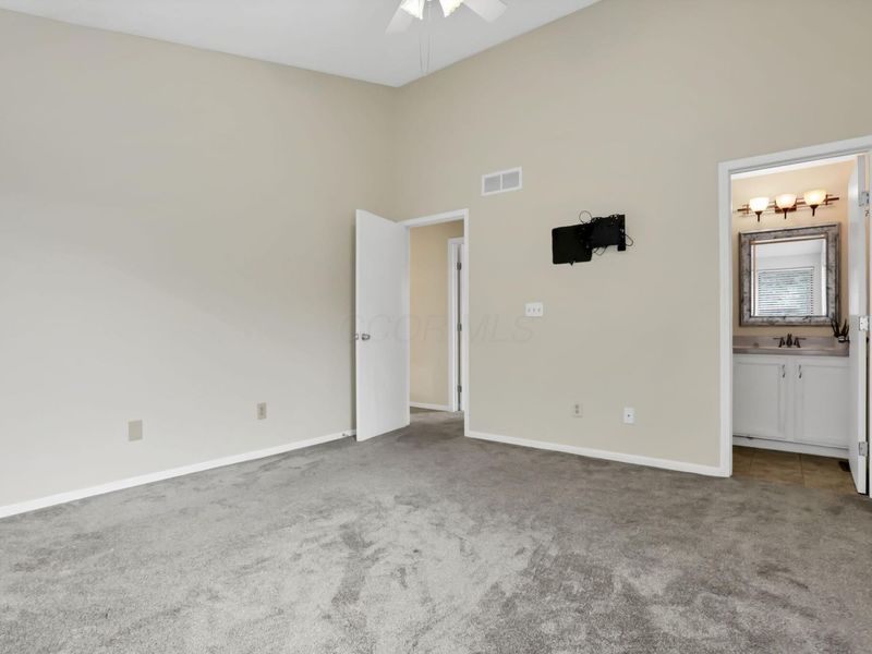 8125 Tuscany Road, Blacklick, OH 43004 Photo 32