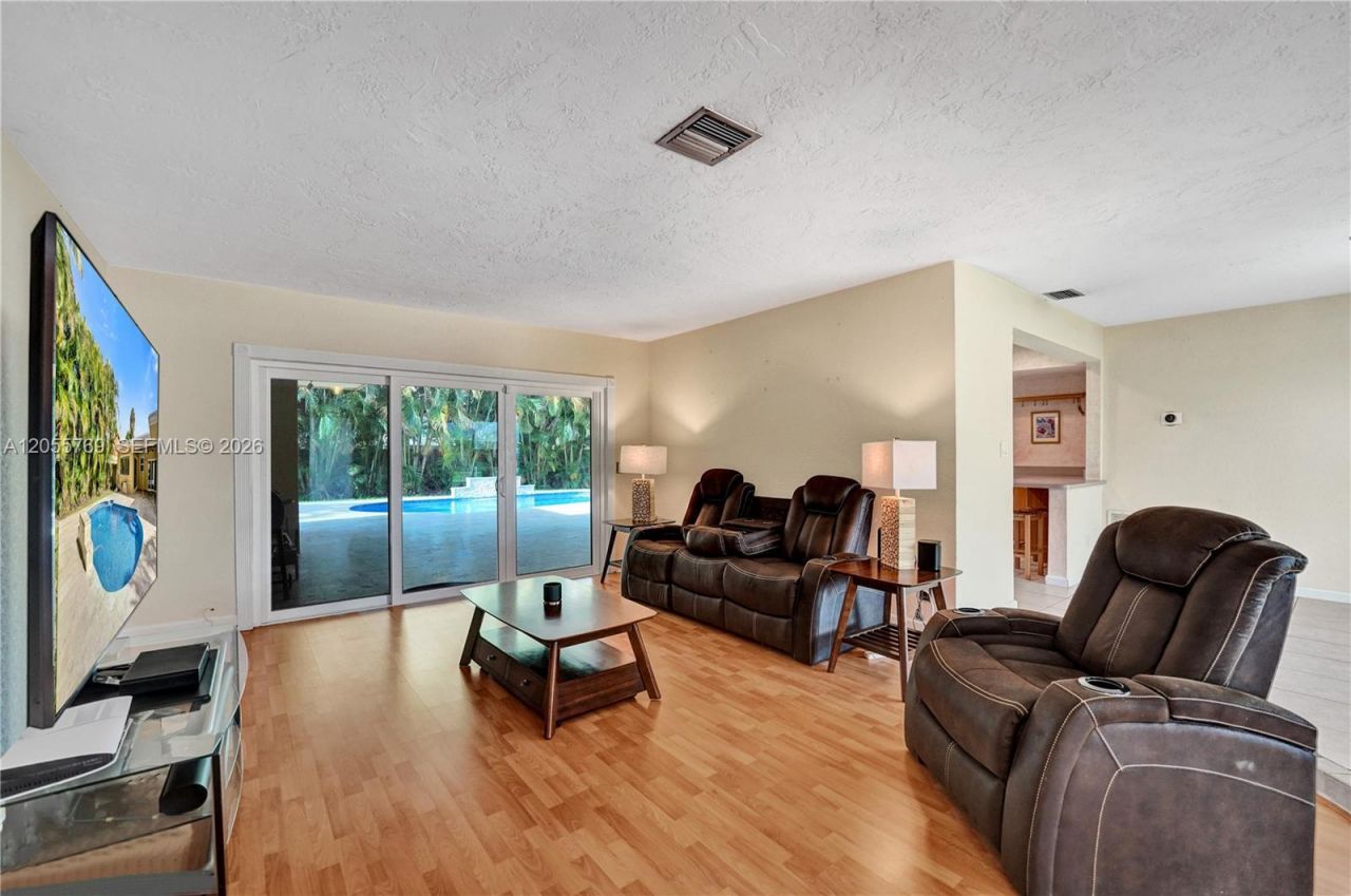 11720 SW 59th Ct , Cooper City, FL 33330 Photo