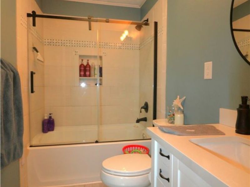 1025 Jackson Street, Vermilion, OH 44089 Photo 9