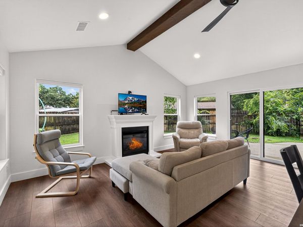 324 Ebner, Boerne, TX 78006