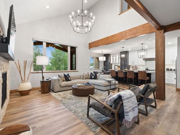 1075 N TURNBERRY CT , Midway, UT 84049