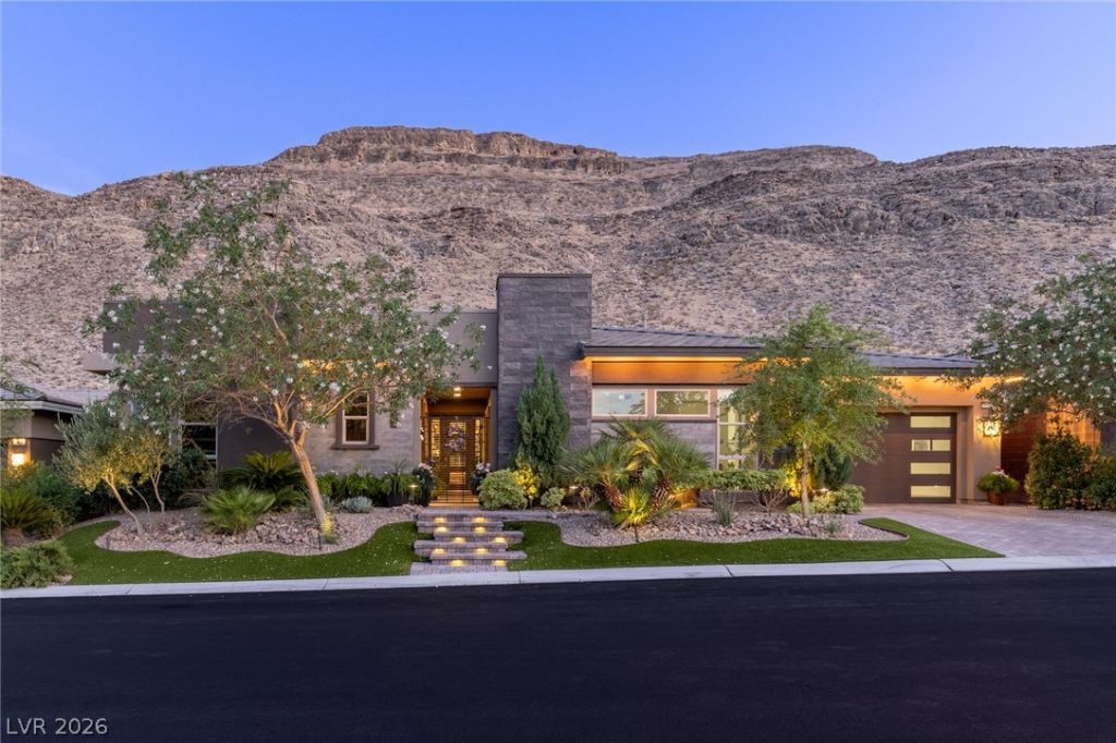 10167 Copper Edge Road, Las Vegas, NV 89148