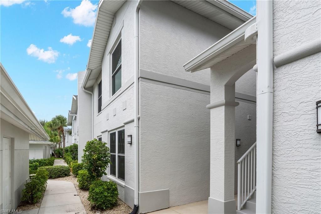 1320 Charleston Square Dr, Unit 103, Naples, FL 34110 Photo