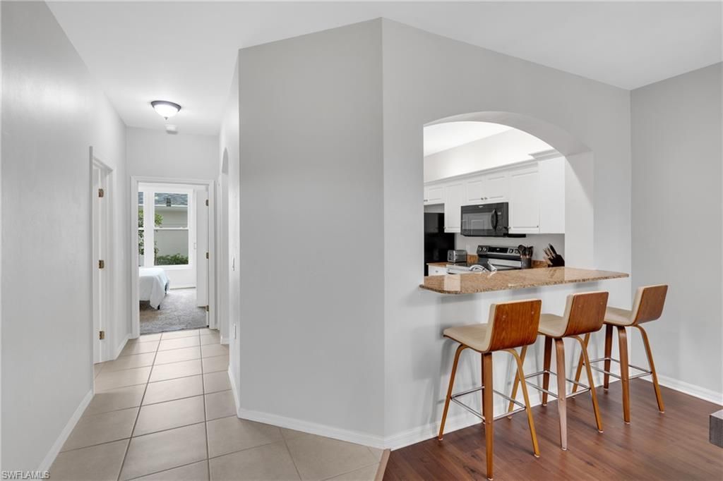 1320 Charleston Square Dr, Unit 103, Naples, FL 34110 Photo