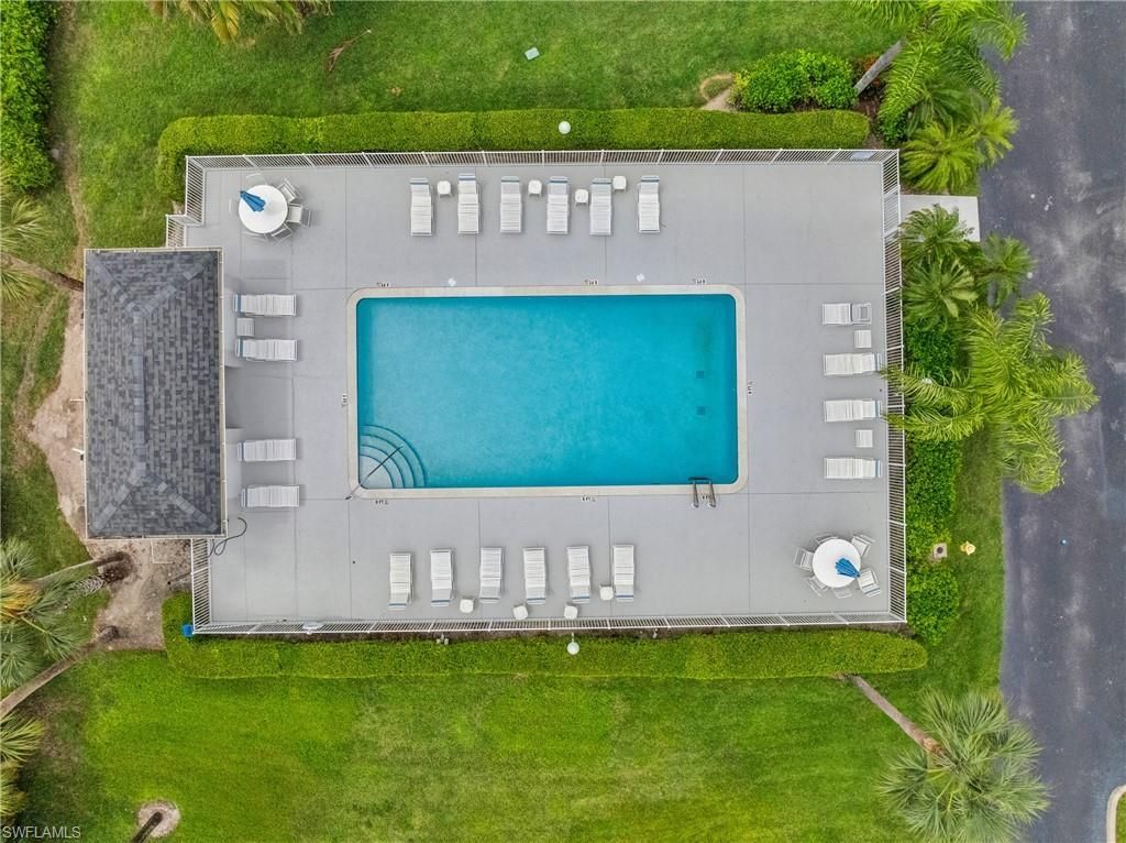 1320 Charleston Square Dr, Unit 103, Naples, FL 34110 Photo