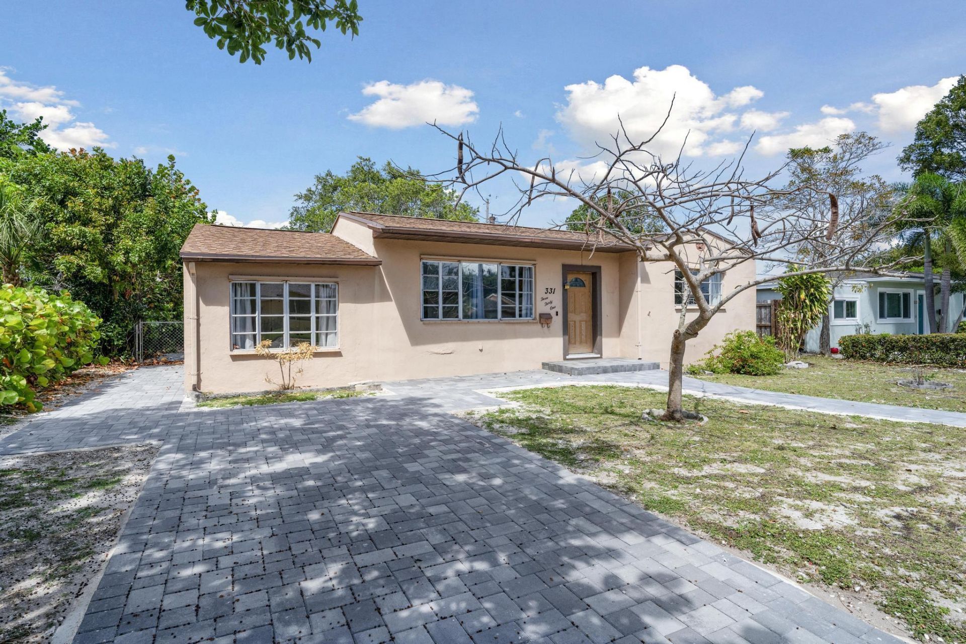 331 Winters Street, West Palm Beach, FL 33405 Photo