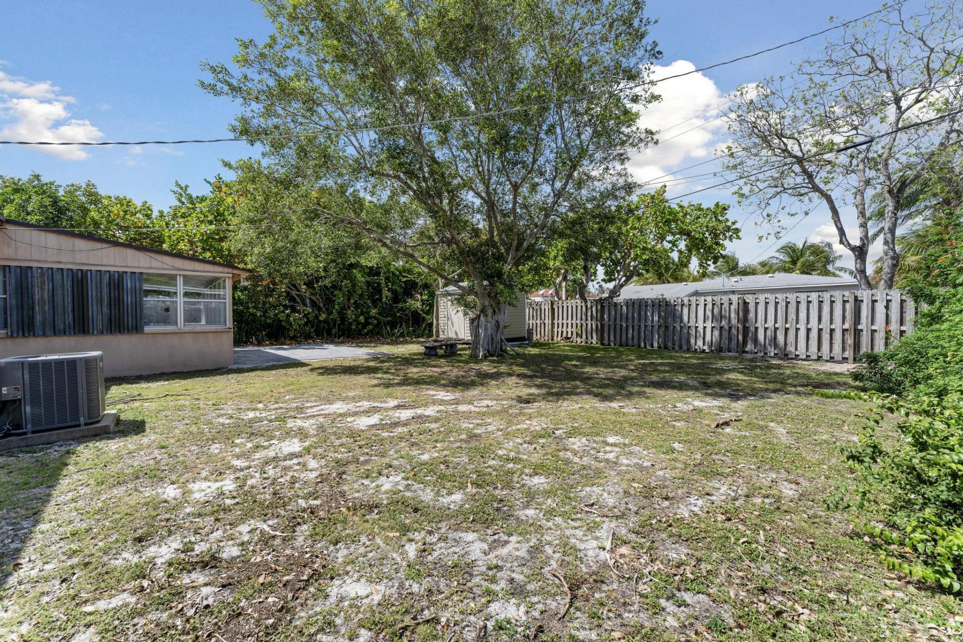 331 Winters Street, West Palm Beach, FL 33405 Photo