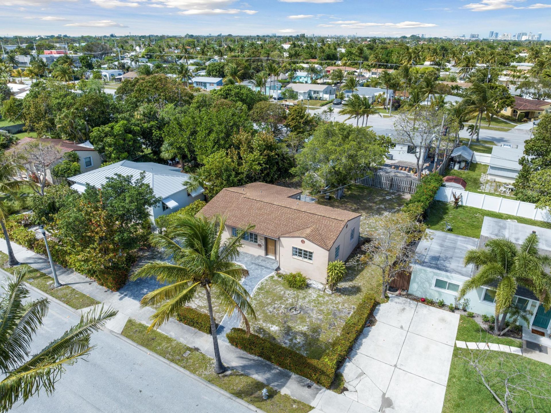 331 Winters Street, West Palm Beach, FL 33405 Photo