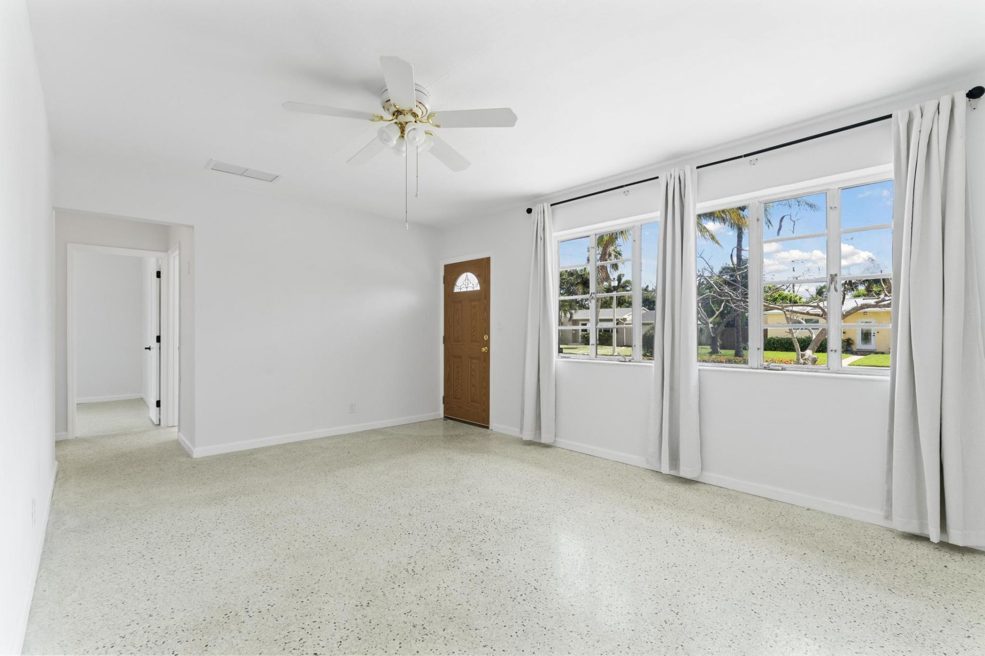 331 Winters Street, West Palm Beach, FL 33405 Photo