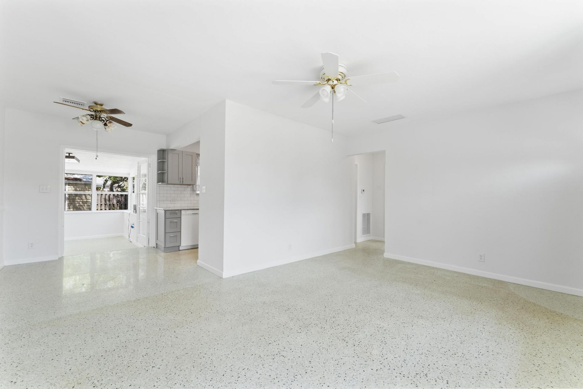 331 Winters Street, West Palm Beach, FL 33405 Photo