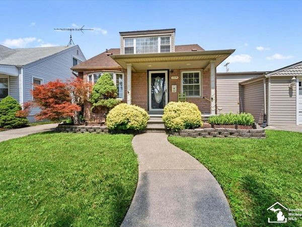 1514 Leblanc Street, Lincoln Park, MI 00000