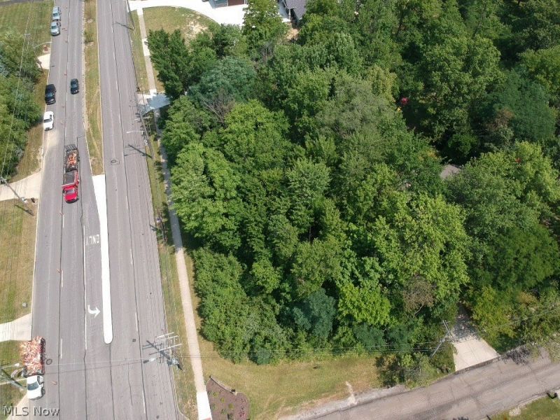 Winding Way, Brecksville, OH 44141 Photo 1