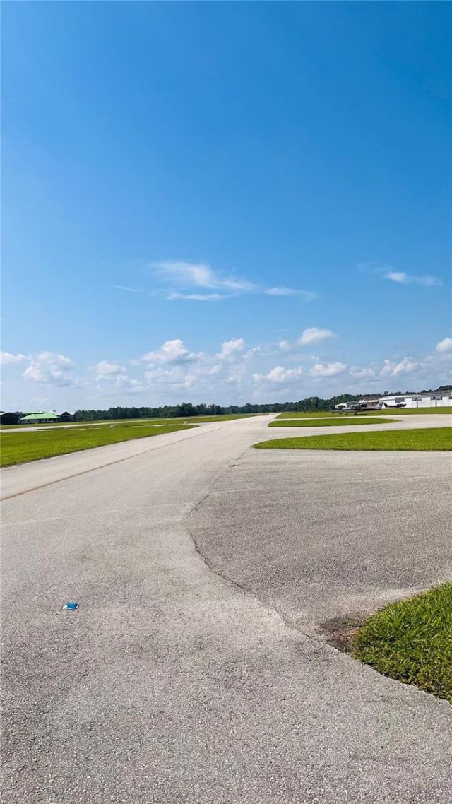 541 Skyway Drive , Edgewater, FL 32132 Photo