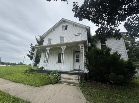 Main Photo