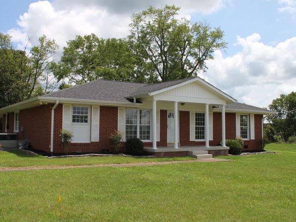 1789 Hartsville Pike , Lebanon, TN 37087