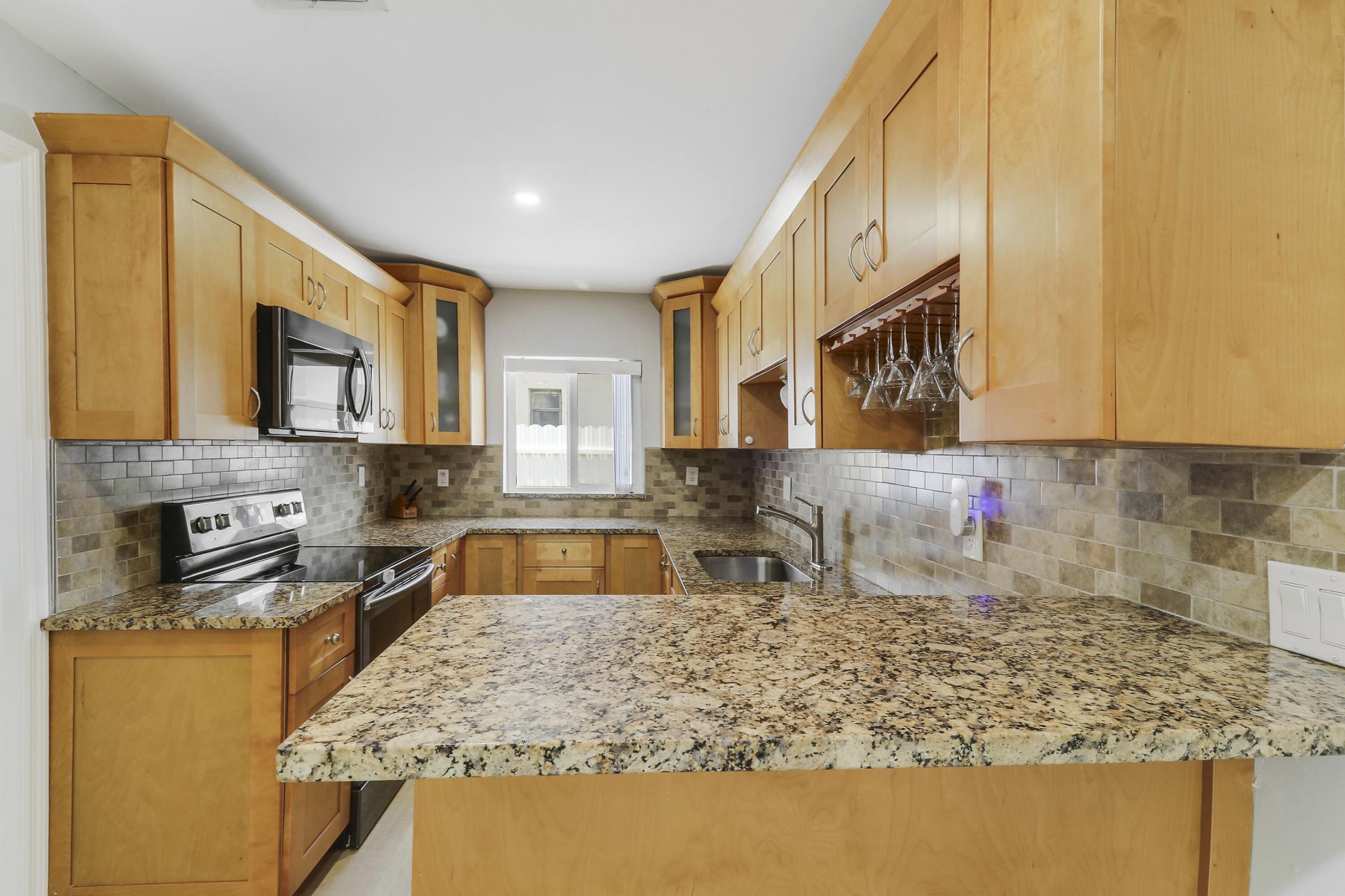 2488 Pineway Drive, West Palm Beach, FL 33415 Photo