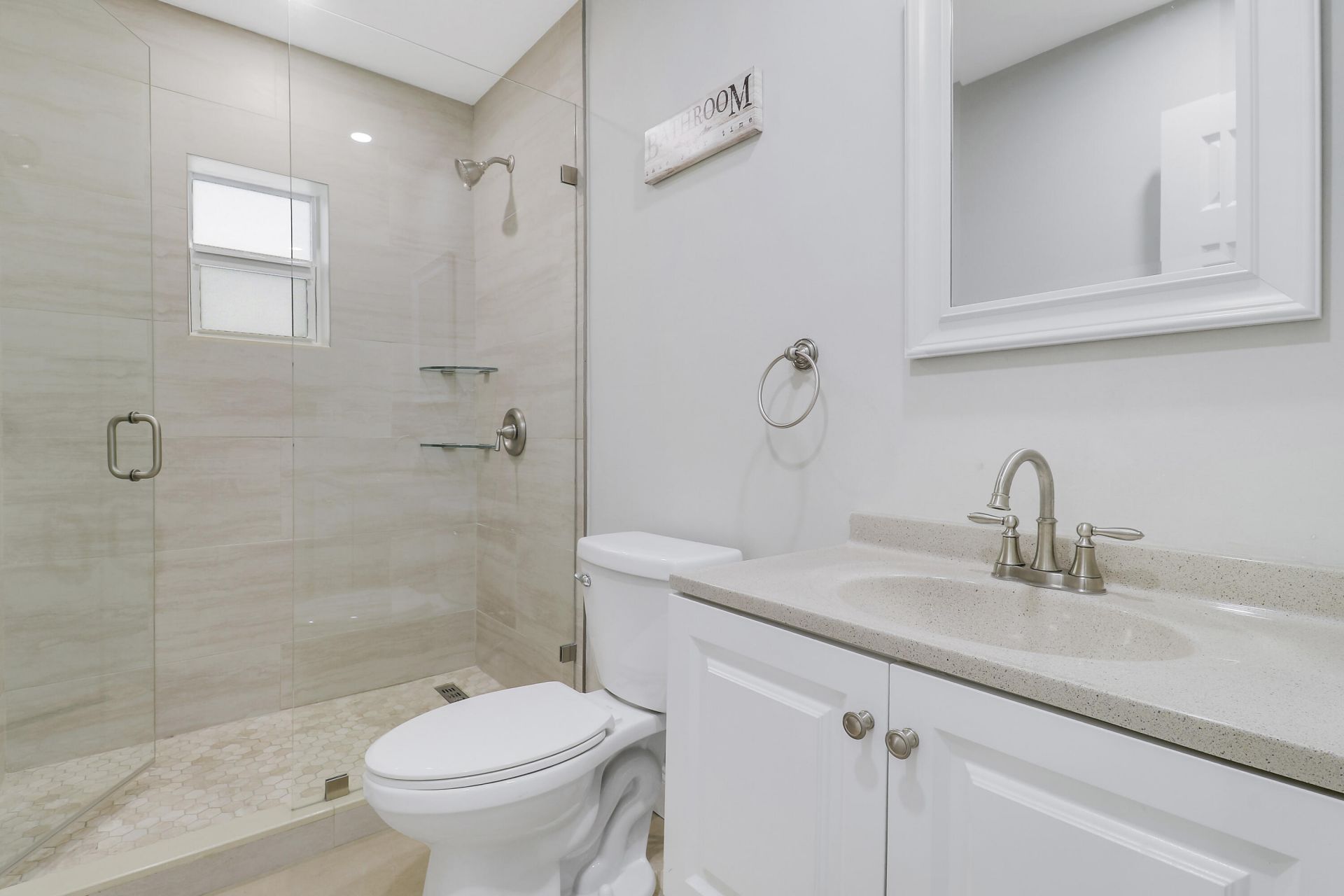 2488 Pineway Drive, West Palm Beach, FL 33415 Photo