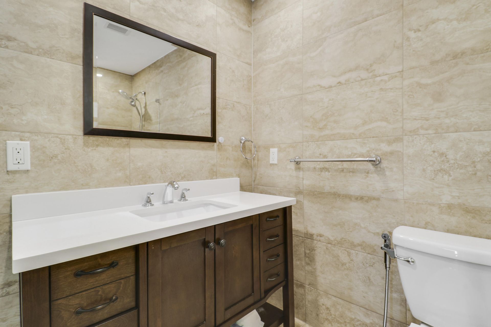 2488 Pineway Drive, West Palm Beach, FL 33415 Photo