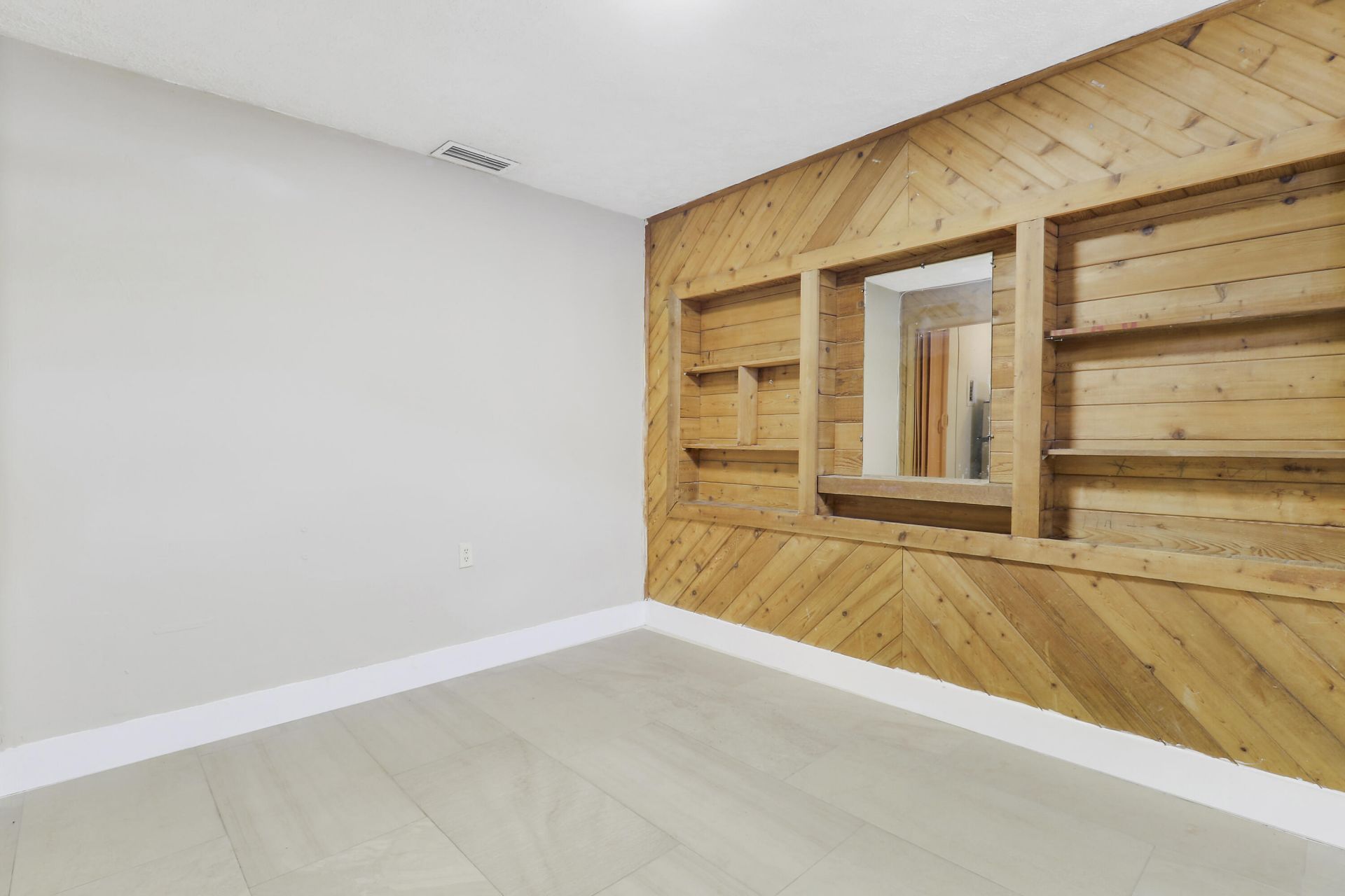 2488 Pineway Drive, West Palm Beach, FL 33415 Photo