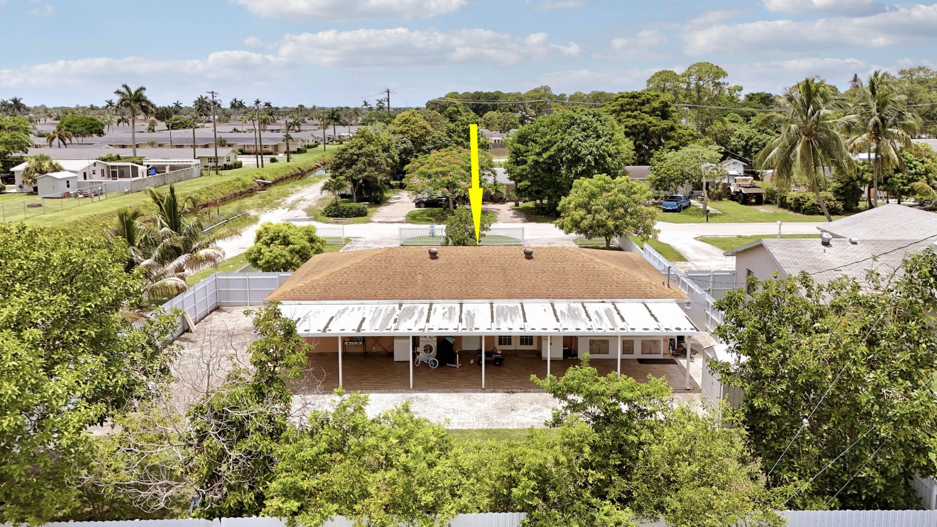 2488 Pineway Drive, West Palm Beach, FL 33415 Photo
