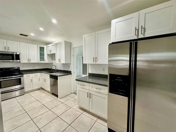 1050 NW 127th St , Unit ., North Miami, FL 33168