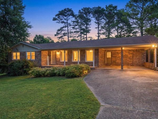 1232 Hall Drive, Bridgeport, AL 35740