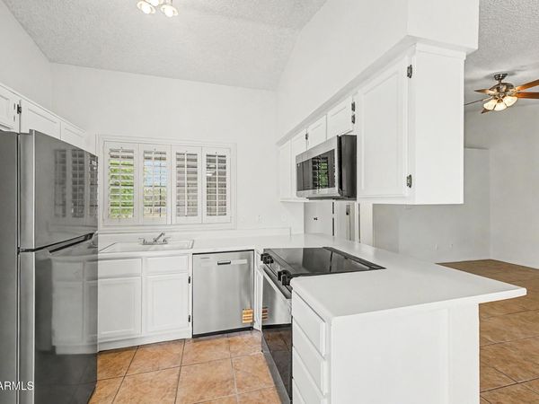 255 S KYRENE Road, Unit 201, Chandler, AZ 85226