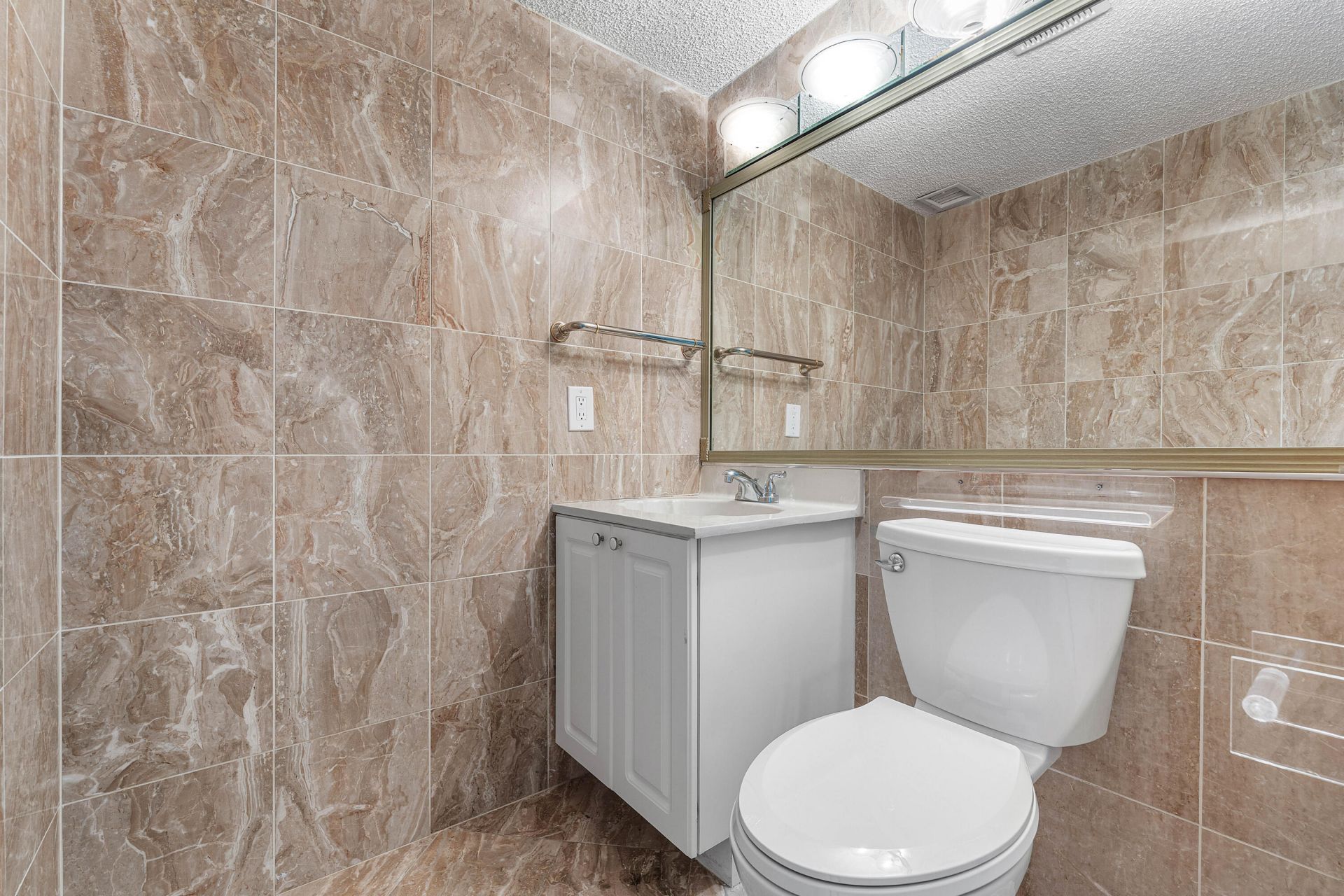 3908 S Ocean Boulevard, Unit T-1, Highland Beach, FL 33487 Photo