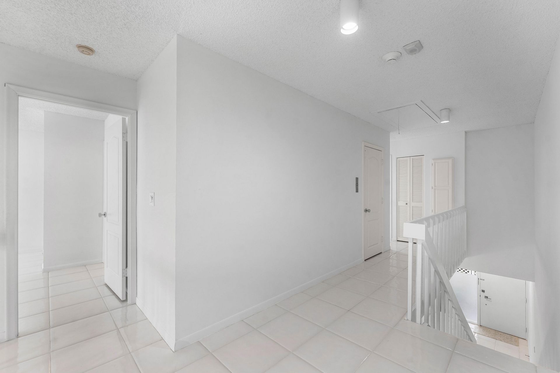 3908 S Ocean Boulevard, Unit T-1, Highland Beach, FL 33487 Photo