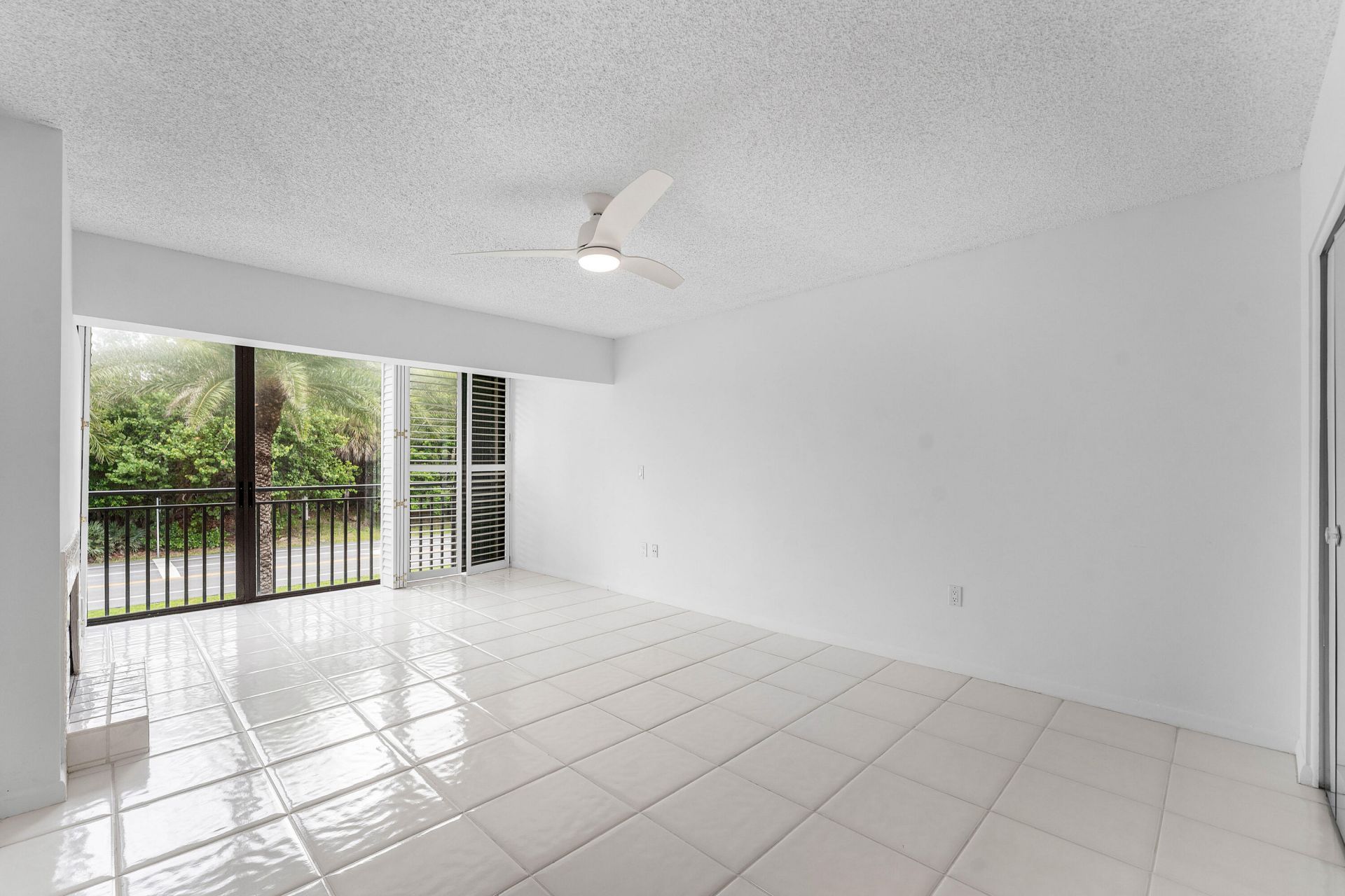 3908 S Ocean Boulevard, Unit T-1, Highland Beach, FL 33487 Photo