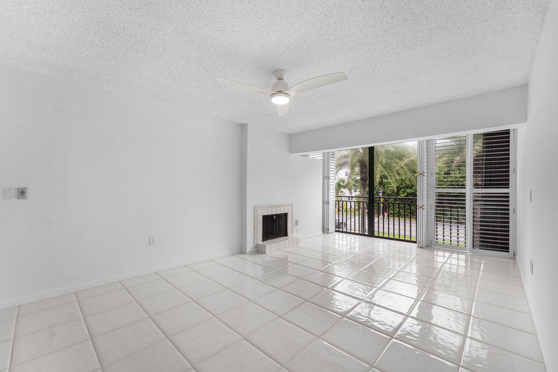 3908 S Ocean Boulevard, Unit T-1, Highland Beach, FL 33487 Photo