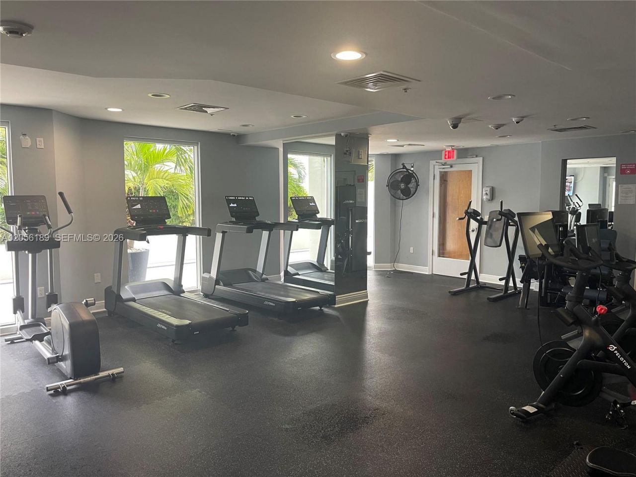 255 Evernia St , Unit 616, West Palm Beach, FL 33401 Photo